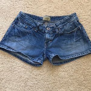 BKE buckle shorts 28